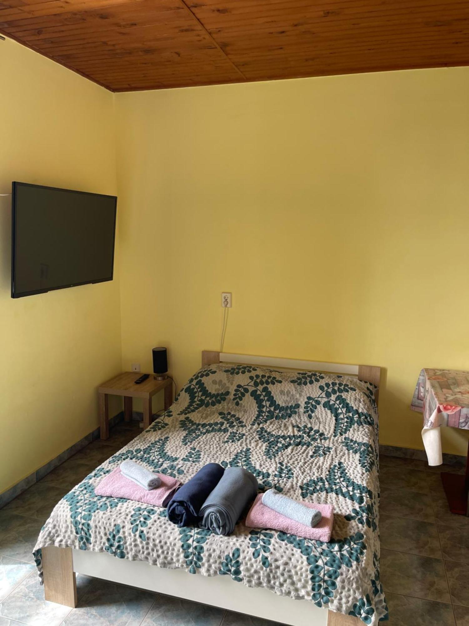 Dejan Apartment 3-City Centar Near Arena With Free Parking Pula Exterior photo